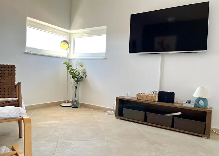 Getaway Penthouse, Stunning Sun N Ocean Views Trogir