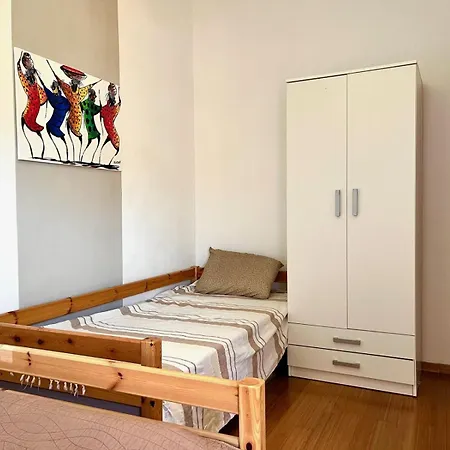 Getaway Penthouse, Stunning Sun N Ocean Views Τρογκίρ