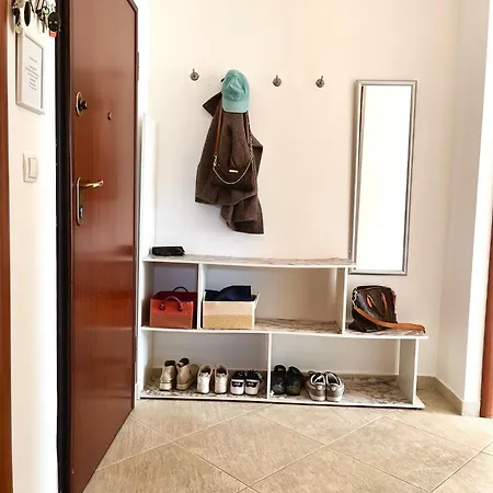 Getaway Penthouse, Stunning Sun N Ocean Views Apartmán Trogir