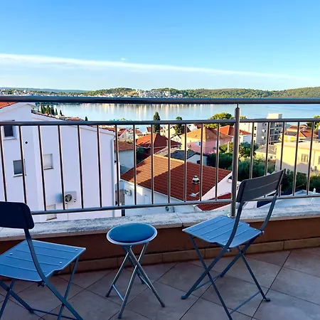 Apartmán Getaway Penthouse, Stunning Sun N Ocean Views *